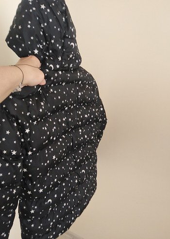 Kız Çocuk Siyah Yıldız Desenli mont - Görsel 8