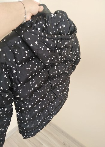 Kız Çocuk Siyah Yıldız Desenli mont - Görsel 7