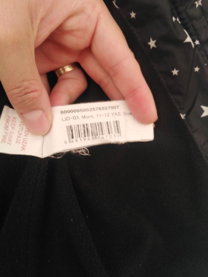 Kız Çocuk Siyah Yıldız Desenli mont - Görsel 5