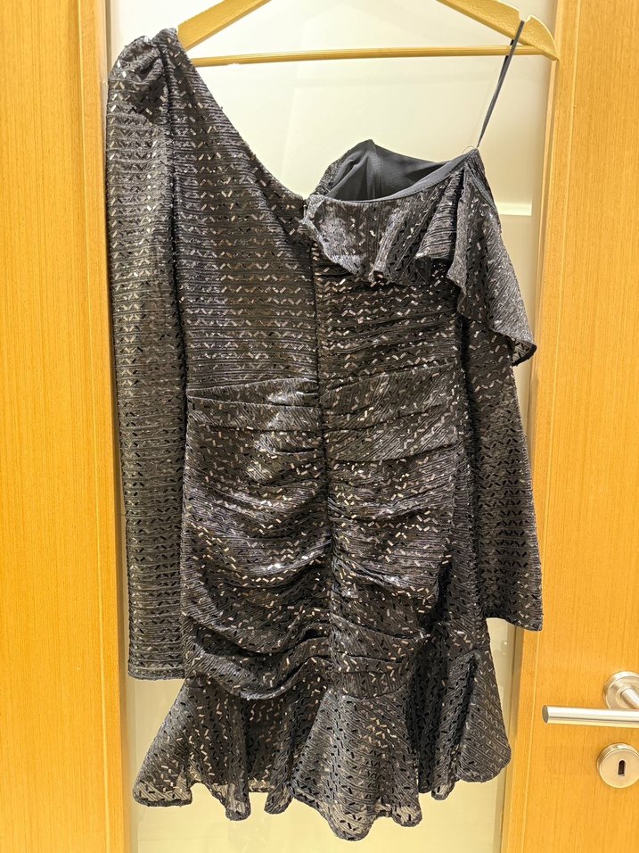 Parlak Siyah Yılan Desenli Mini Elbise - Görsel 4