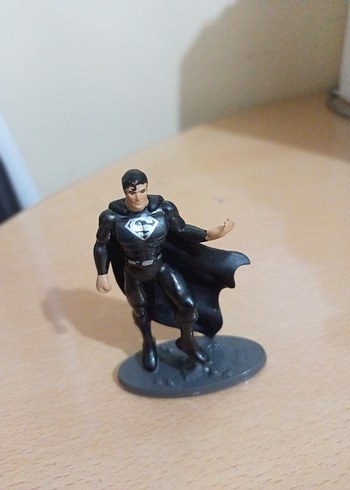 Siyah Superman Mini Aksiyon Figürü