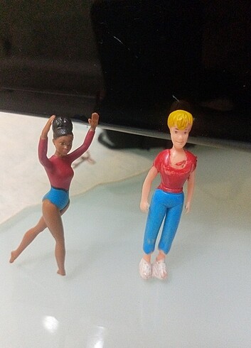 Beden Barbie Jimnastikci ve Action figür