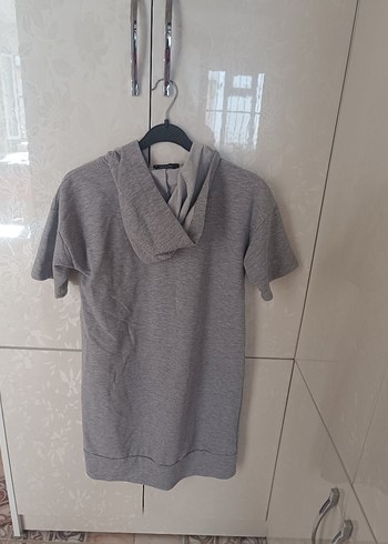 Gri Kapüşonlu kadın elbise - Görsel 2