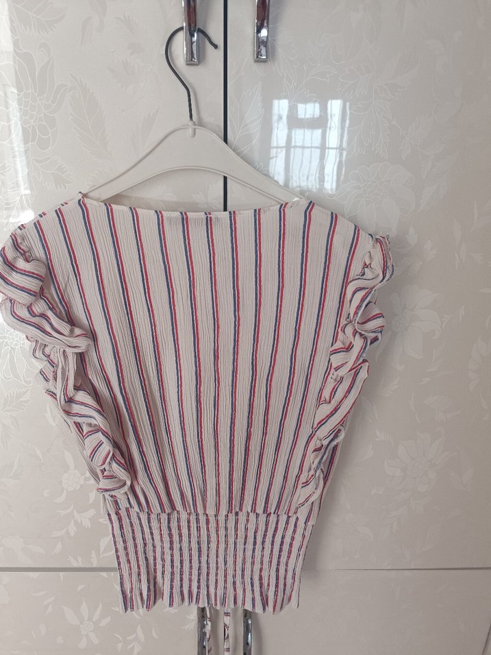 Kolsuz Fırfırlı Mini Keten Bluz - Görsel 2