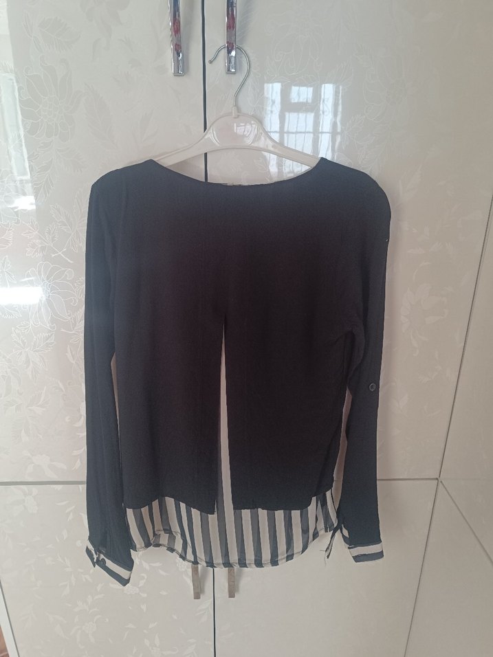 Siyah Çizgili Düğmeli Mini Kadın Bluz - Görsel 2