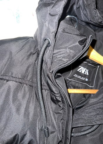 Zara Kadın Siyah Şişme Mont