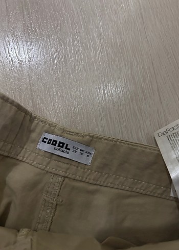 Kadın Bej Kemerli Rahat Kesim Kargo Pantolon - Görsel 2