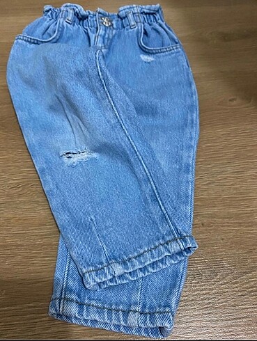 Zara mom jeans