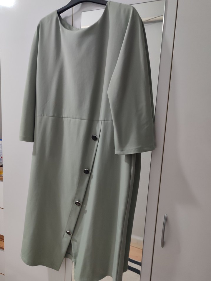 Düğmeli çağla yeşil Kadın elbise - Görsel 3