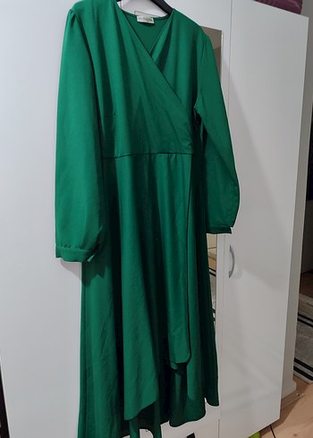 Uzun Yeşil Drapeli V Yaka Elbise - Görsel 3