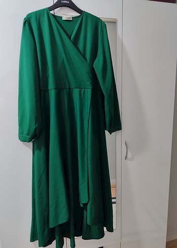 Uzun Yeşil Drapeli V Yaka Elbise - Görsel 4