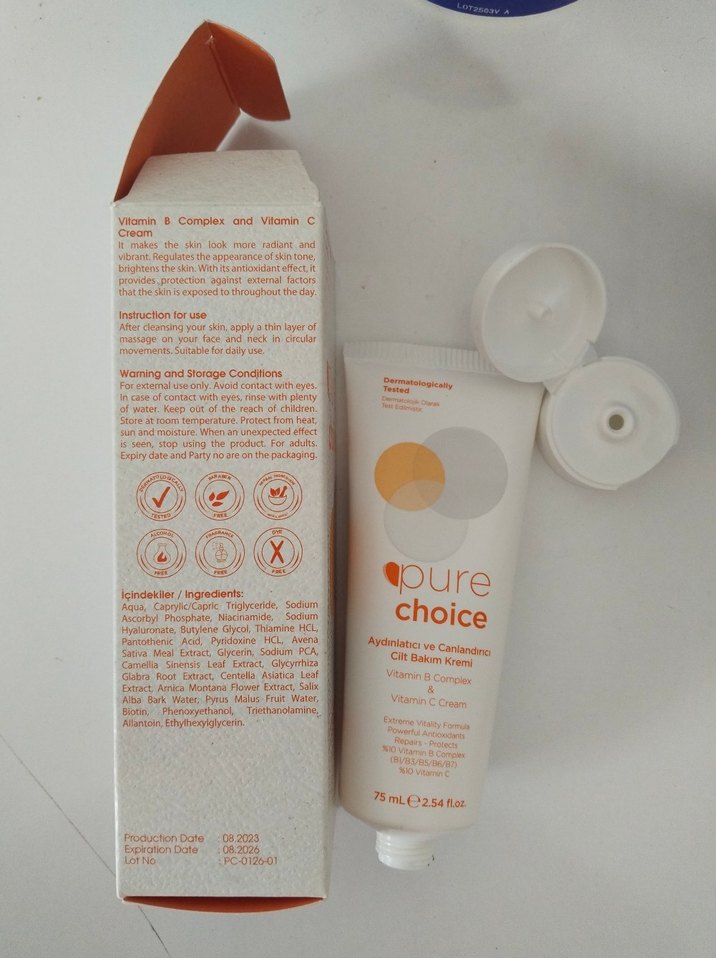 Pure Choice Aydınlatıcı Canlandırıcı Cilt Bakım Kremi 75ml - Görsel 4