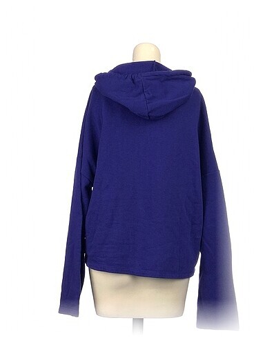 m Beden Zara Sweatshirt %70 İndirimli.