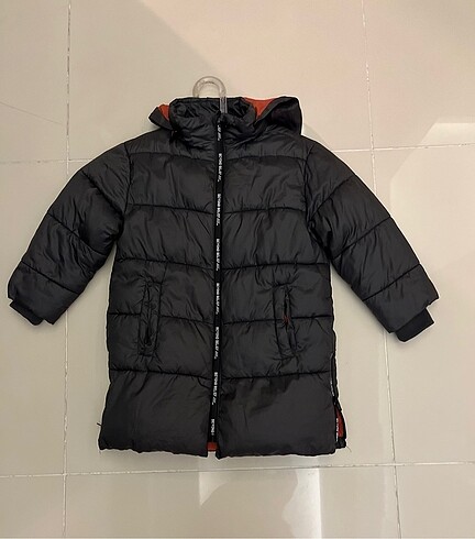 Zara mont