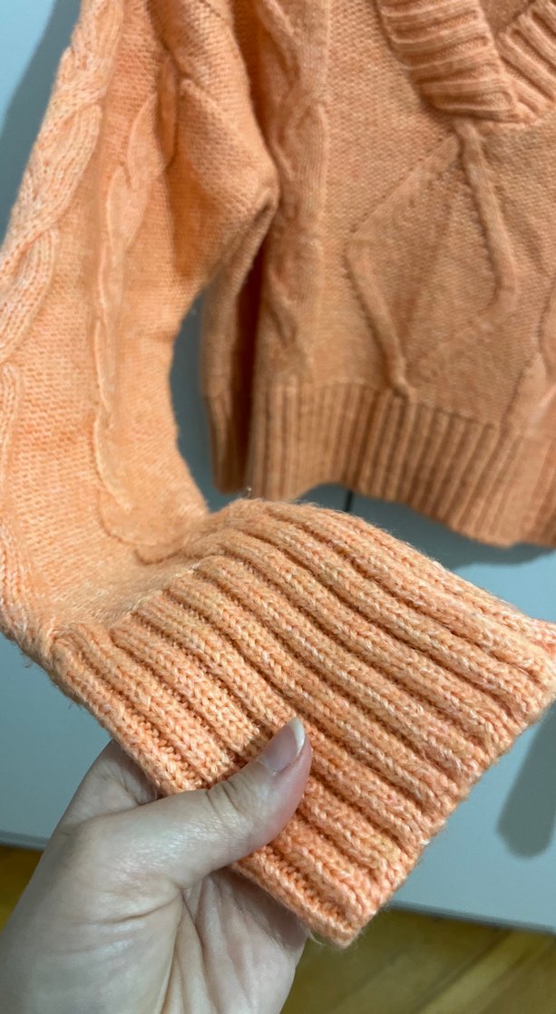 Yavruağzı V Yaka Örgü Kadın Kazak - Görsel 2