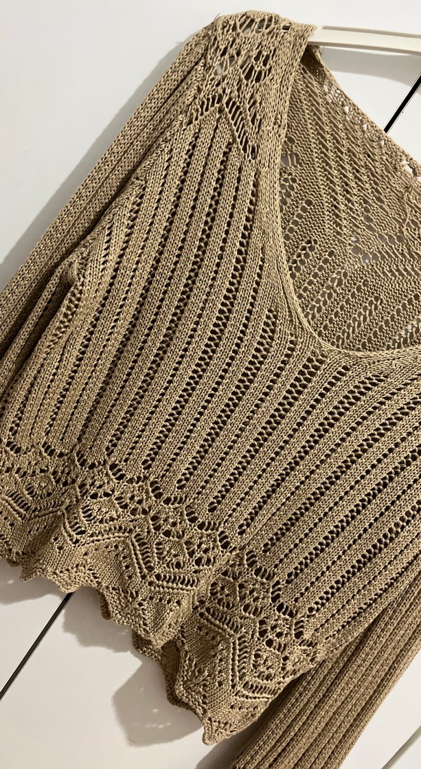 Bej V Yaka Örgü Kadın Kazak - Görsel 4