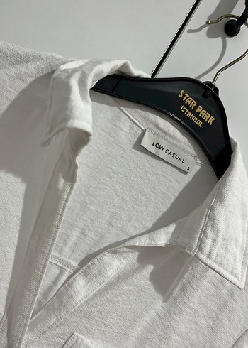 Düğmeli Beyaz Keten Kadın Gömlek - Görsel 3