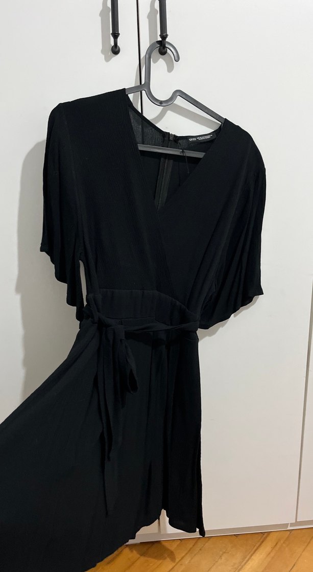 Siyah Midi V Yaka Şort Etek Elbise - Görsel 2