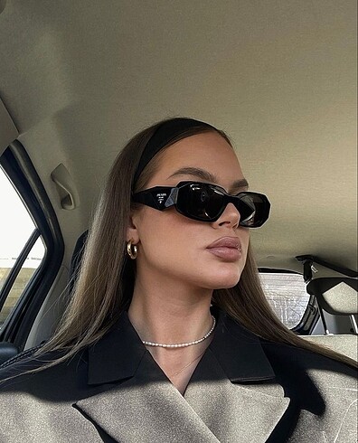 Prada gözlük