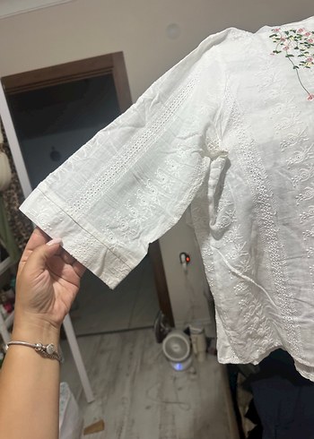 Nakışlı Beyaz Hamile Bluzu - Görsel 4