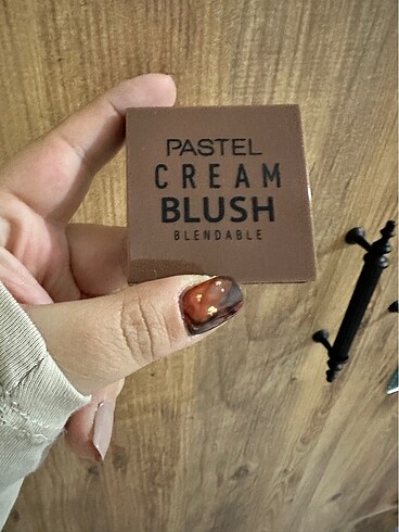 Pastel 50 Brownıe blush