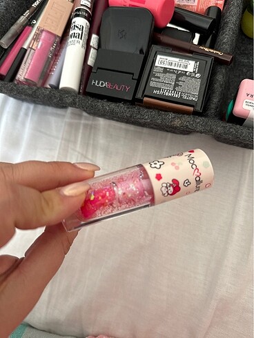 Beden Renk Mac allure lip gloss