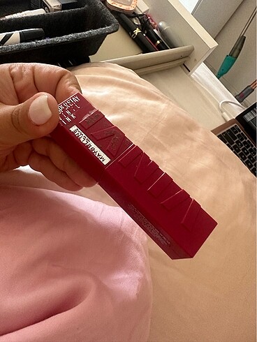 Beden Maybelline 30 Unrıvaled Rengi Lipglos Ruj