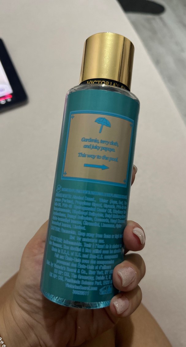 Victoria's Secret Poolside Service Kadın Parfümü - Görsel 3