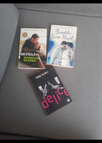 3 kitap Nicholas Sparks ve Hande Mutlu Romanları
