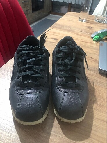 Nike Cortez kadın ayakkabı