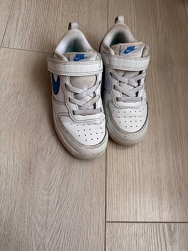 Nike 27 numara Sneaker