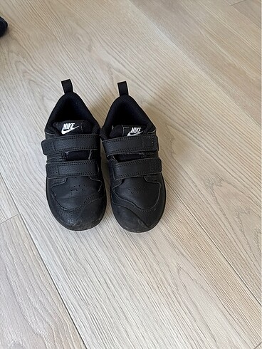 Nike Picolo 26 no
