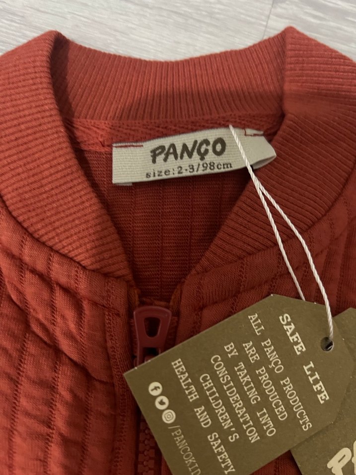 Erkek Çocuk Kırmızı Kolsuz Keten Yelek - Görsel 4