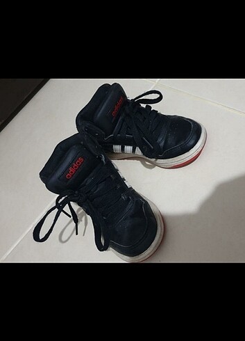Adidas basketbol ayakkabı 