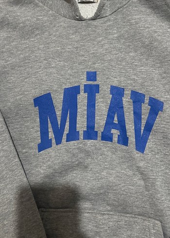 Gri Kapüşonlu MIAV Baskılı Sweatshirt - Görsel 3