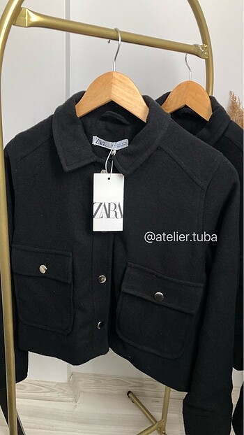 Zara Zara kısa kaşe ceket