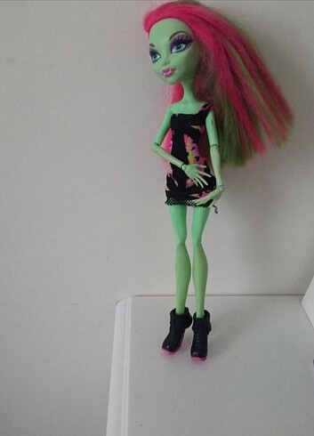 Beden Monster High venüs orijinal bebek