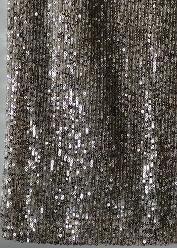 Altın Renkli Payetli Elbise - Görsel 3