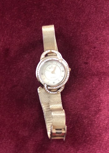 Altın Renk Kadın Kol Saati Parlak Taşlı - Görsel 2