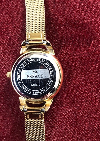 Altın Renk Kadın Kol Saati Parlak Taşlı - Görsel 3