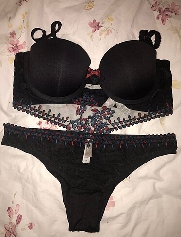 sütyen takım ,iç çamaşır takımı, bralet takım