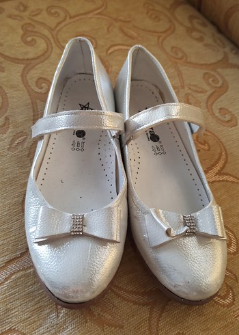 Kız Çocuk Beyaz Tokalı Babet Ayakkabı - Görsel 5