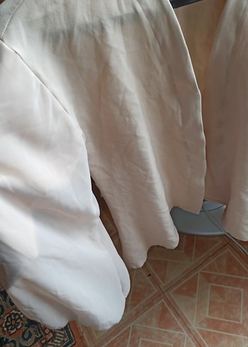 Bej V Yaka Keten Gömlek - Görsel 4