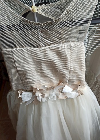 Kız Çocuk Beyaz Fırfırlı Straplez Elbise - Görsel 2