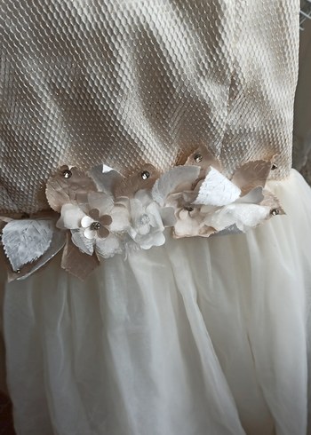 Kız Çocuk Beyaz Fırfırlı Straplez Elbise - Görsel 3