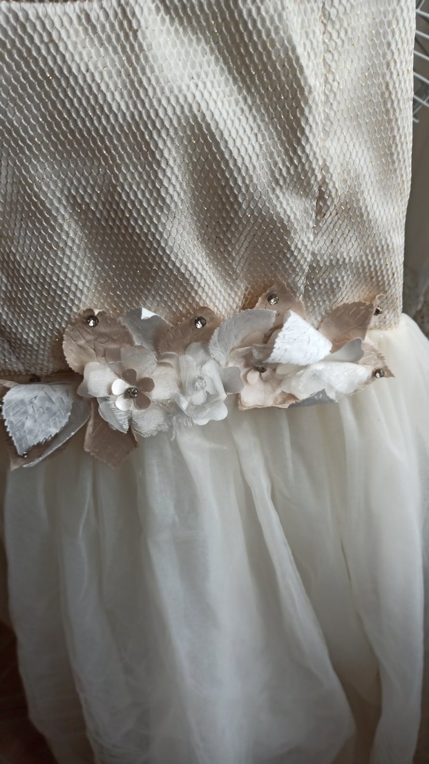 Kız Çocuk Beyaz Fırfırlı Straplez Elbise - Görsel 3