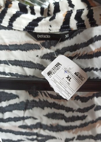 Zebra Desenli Kadın Gömlek - Görsel 2