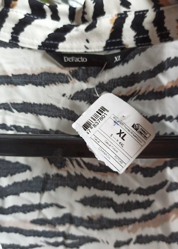 Zebra Desenli Kadın Gömlek - Görsel 3