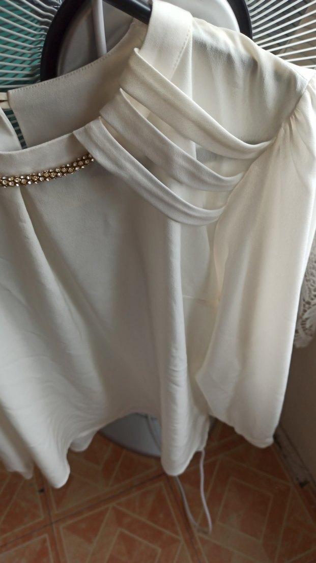beyaz bluz - Görsel 3