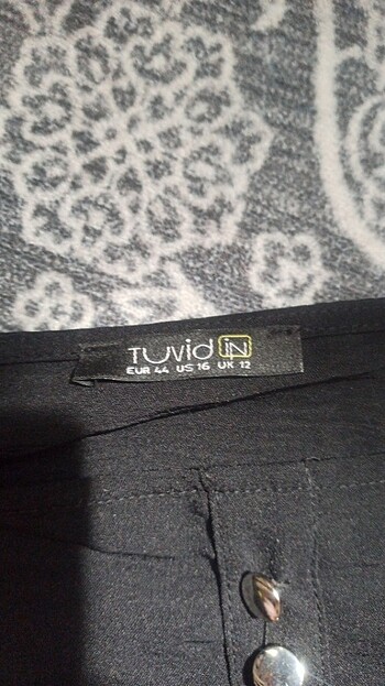 44 Beden Tuvid in tunik